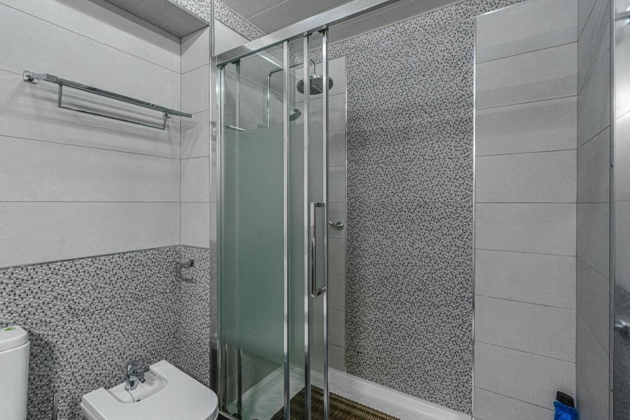 Amazing 3 Bedroom Apartment On The First Line Of The Best Las Americas Beach, Air Conditioner And Terrace Ocean View Playa de las Americas  Luaran gambar